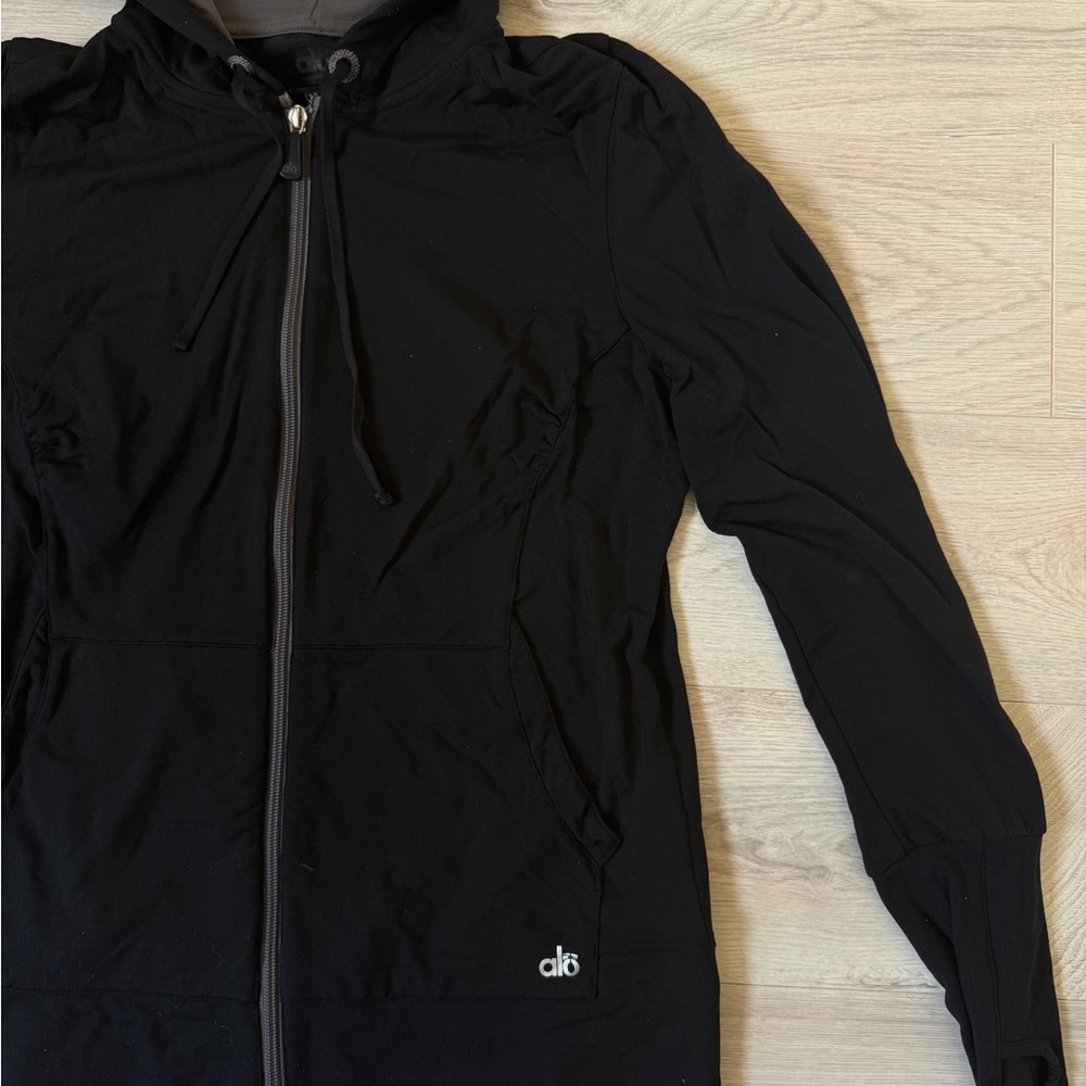 Alo Zip Up - Picture 4 of 4